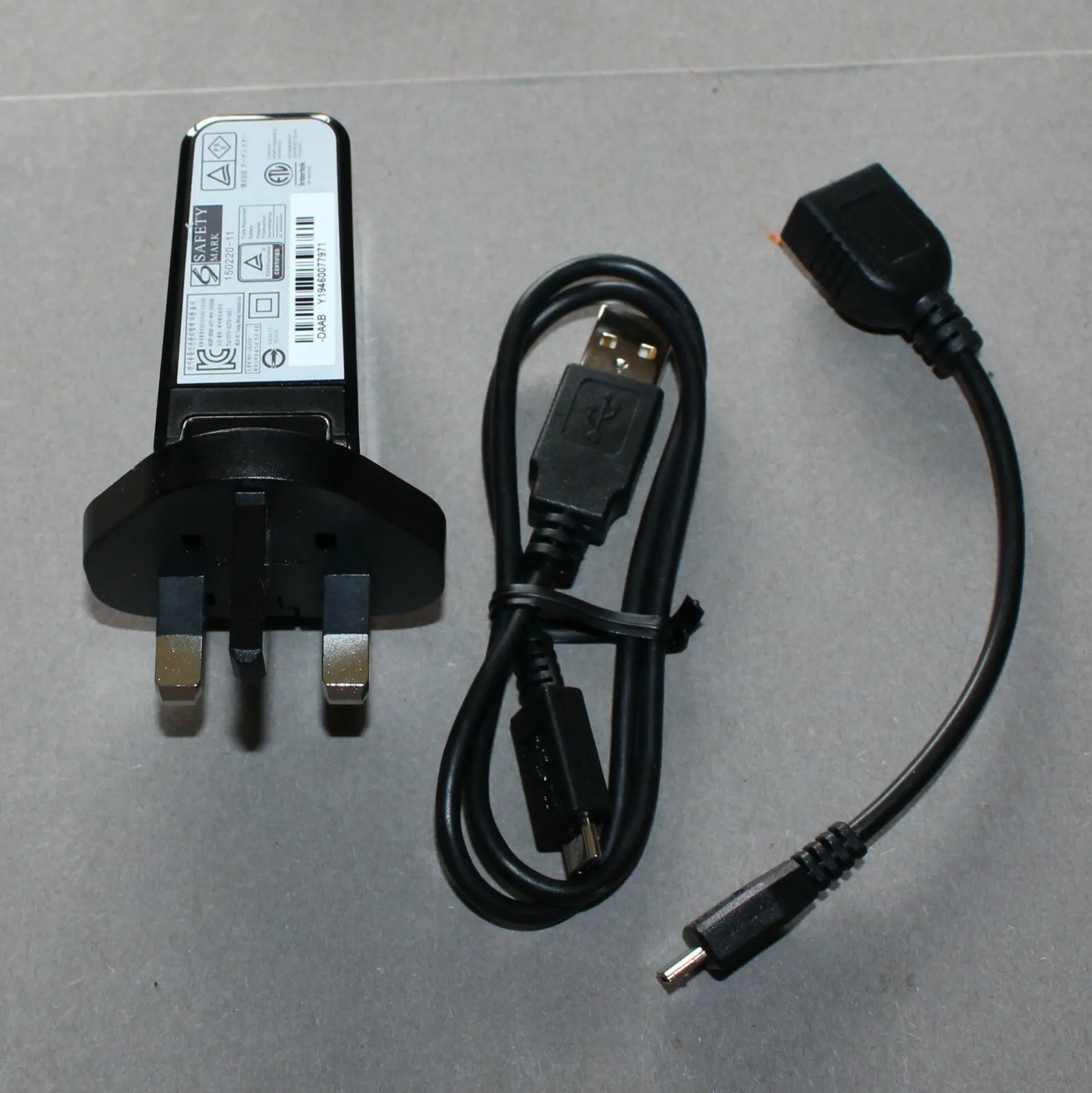 *Brand NEW*Genuine APD 5V 2A AC Adapter WB-10G05R w/ Micro-USB Cables POWER Supply
